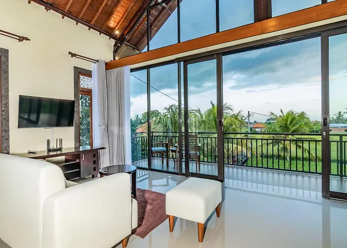 Maruan Sari * Ubud